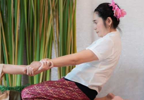 The Difference Between Thai Massage and Deep Tissue Massage